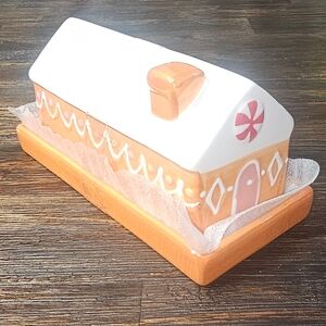 Ceramic Gingerbread House Butter Dish - White & Orange